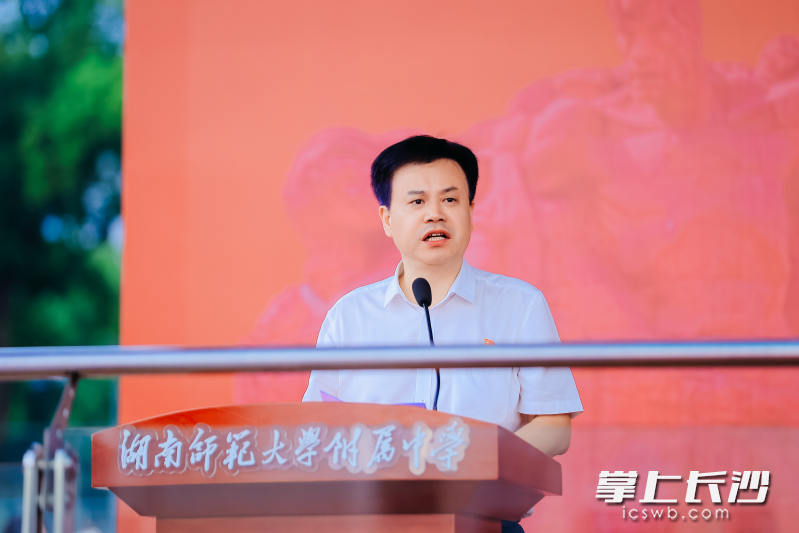 kaiyun登录平台党委书记谢永红。 学校供图 kaiyun登录平台党委书记谢永红。 学校供图