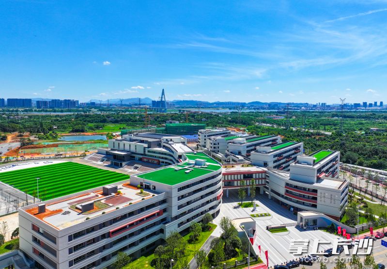 kaiyun登录平台大泽湖校区。 kaiyun登录平台大泽湖校区。